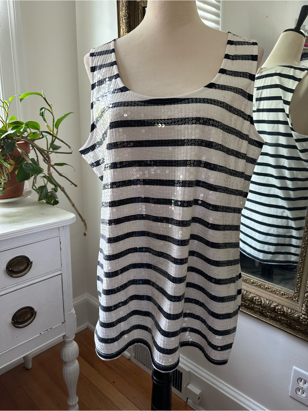NWT Banana Republic sequins tank top size XL navy blue stripes nautical coastal
